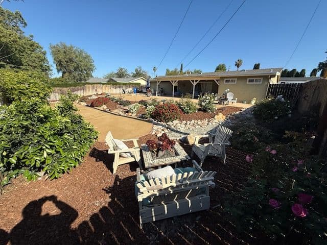 Beautiful Drought-Tolerant Backyard Oasis image